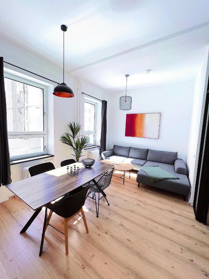 Inner City Design Loft Innsbruck Buitenkant foto
